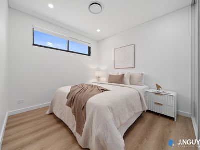 10a Foxlow Street, Canley Heights