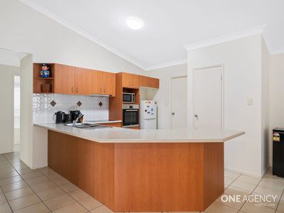 7 Burnside Pl, Forest Lake
