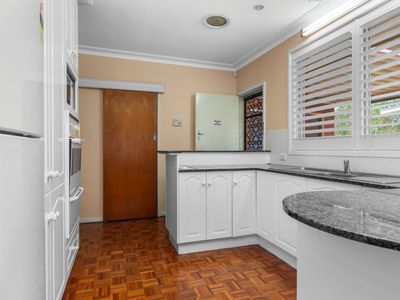 5 Kimian Avenue, Waratah West