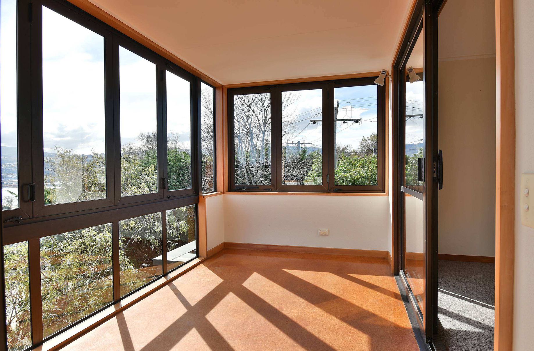 7 Challis Street, Vauxhall