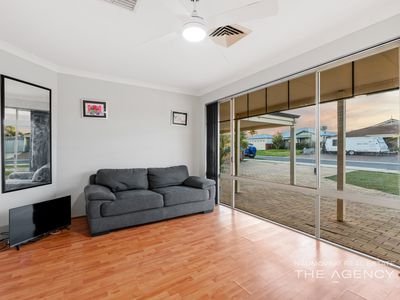 10 Gaby Way, Marangaroo