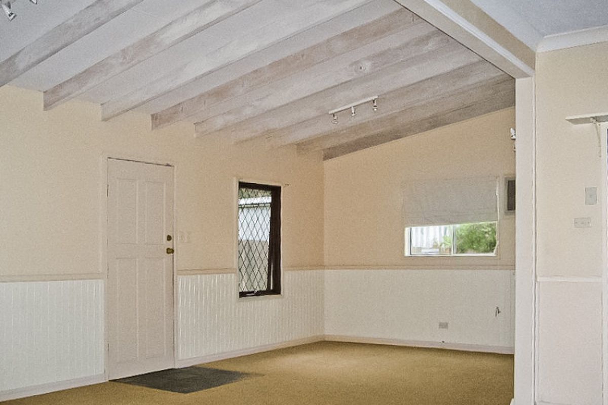 1002 The Entrance Road, Forresters Beach