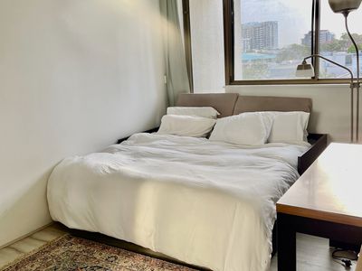 5c / 10 Marine Parade, Southport