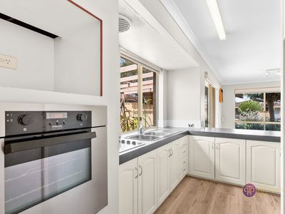 22 Baxter Close, Huntingdale