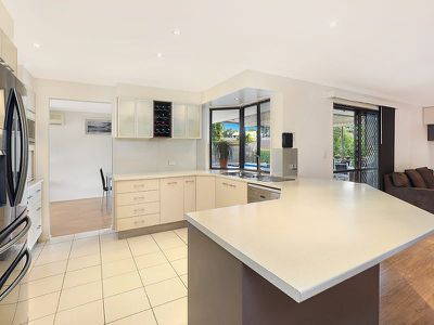17 Ghost Gum Avenue, Kuluin