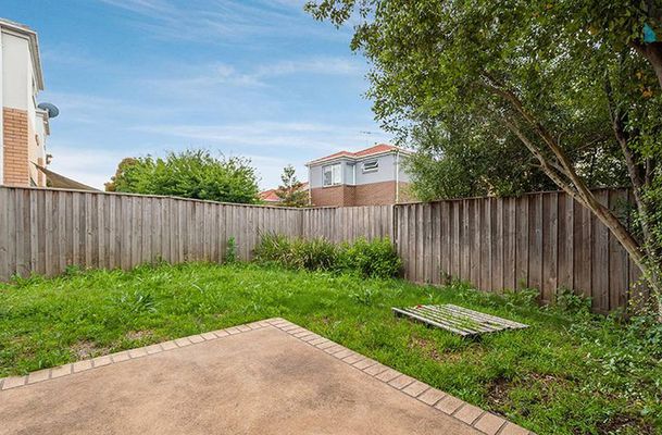 5 Viewbank Circuit, Roxburgh Park
