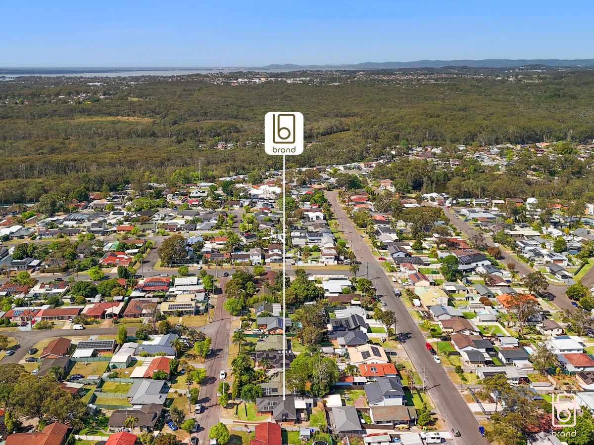 16 White Swan Avenue, Blue Haven