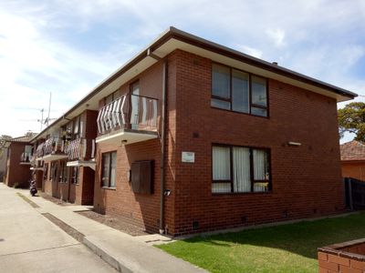 1 / 20 Empire Street, Footscray