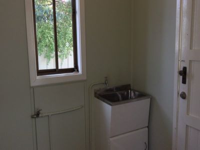 10 Cardiff Street, Berkeley