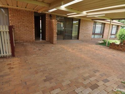 5 Osborne Place, Dubbo