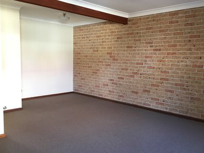 1 / 3 Commerce Drive, Warilla