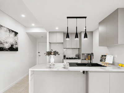 102 / 147 Great Western Highway, Mays Hill