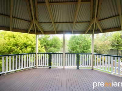 8 Dawson Court, Collingwood Park