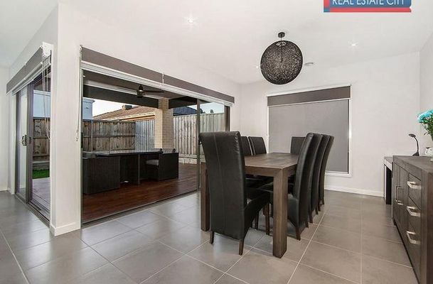 10 Torino Avenue, Greenvale
