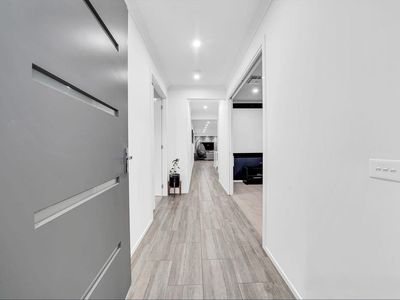 90 Anniversary Avenue, Wyndham Vale