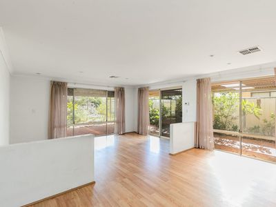 15 Yelka Way, Bertram