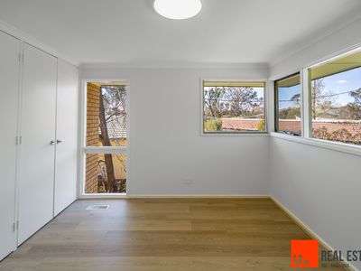 32 Dwyer Street, Cook