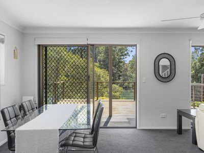 1 / 13 Royal Palm Court, Southport