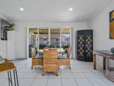16 Neumann Place, Leichhardt