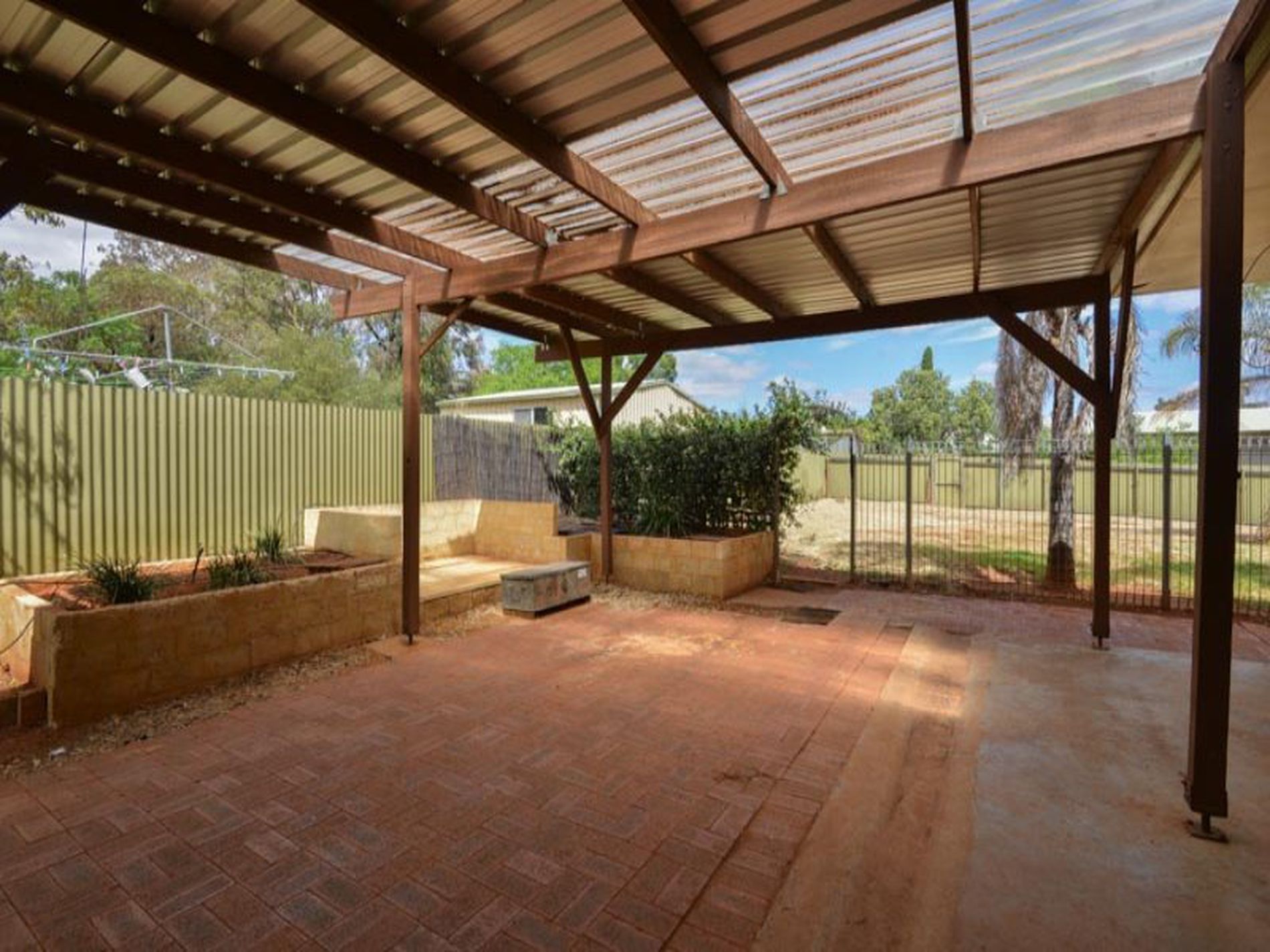 87 Killarney Street, Lamington