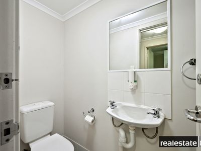 2 / 128 Mounts Bay Road, Perth