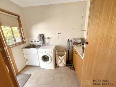 14A Read Street, Horsham
