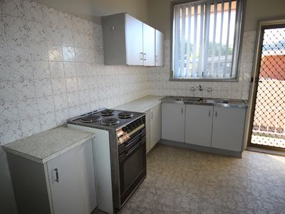 2 / 324 Shellharbour Road, Barrack Heights