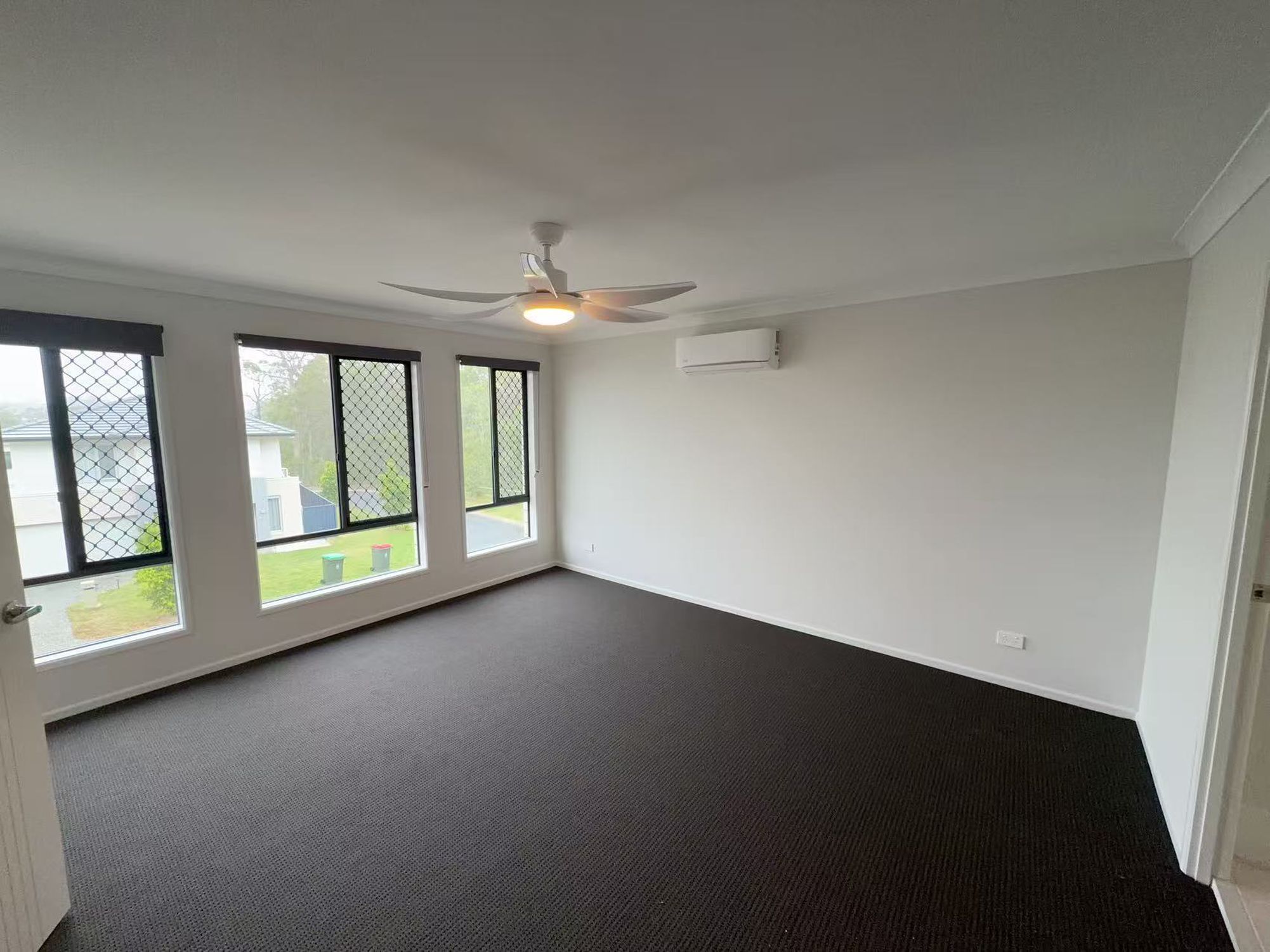 50 Knightsbridge Street, Pallara