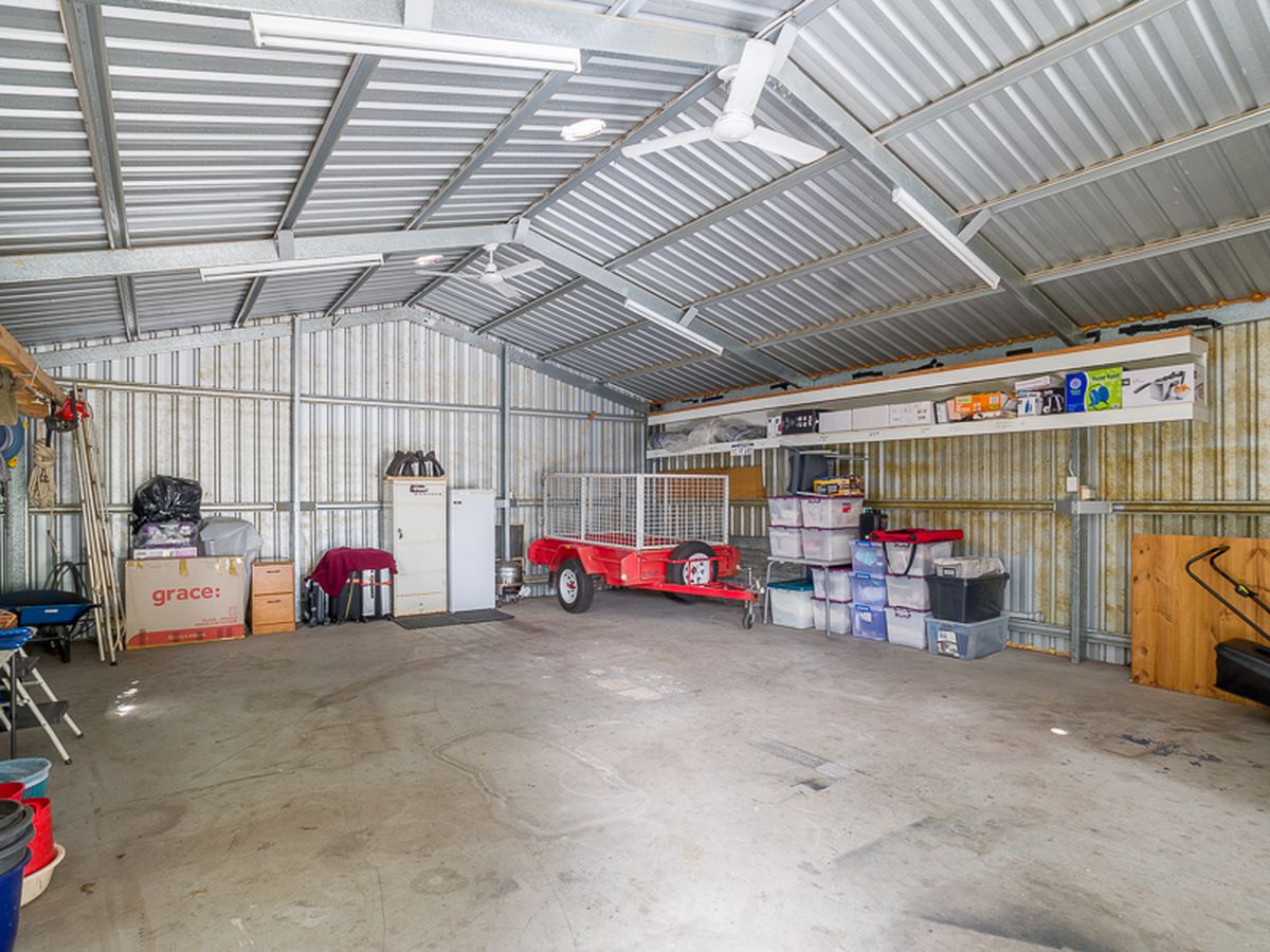 679 Boat Harbour Drive, Urangan