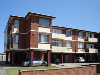 2 / 55 Tobruk Avenue, Port Kembla