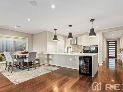 6 Limeburner Grove, Botanic Ridge