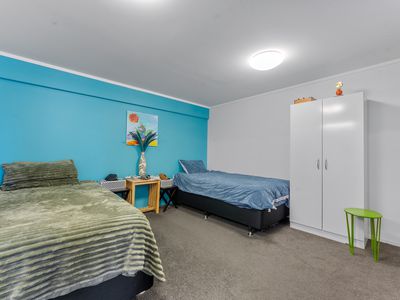 1/64 Seaview Road, Castor Bay