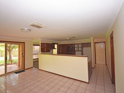 13 Poidevin Place, Dubbo