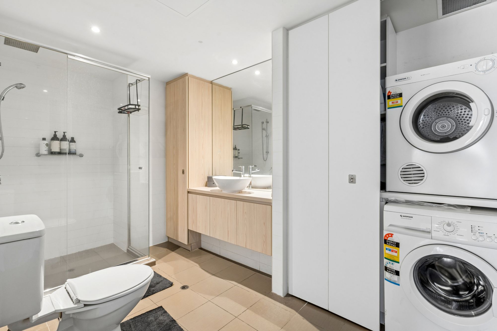 613 / 10 Balfours Way, Adelaide