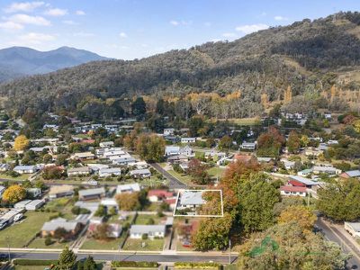 1 Kiewa Crescent, Mount Beauty
