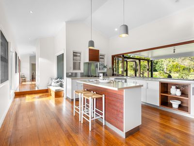 6 Taylor Drive, Pomona