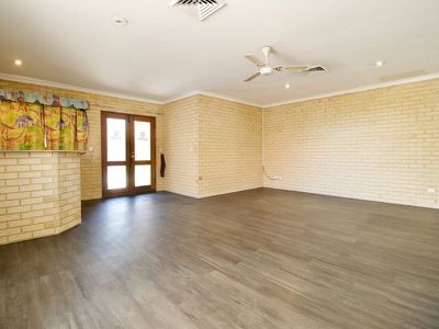 19 Hokin Street , Waikiki