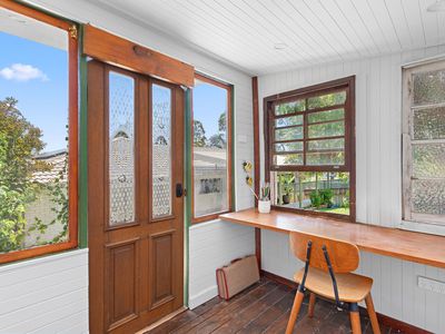 74 South Street, Forster