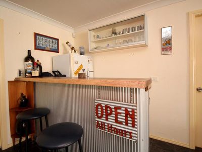 15 Locke Street, Raglan