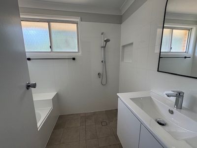 10 Joseph Brown Place, Tamworth