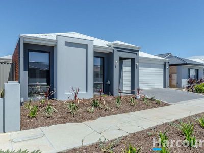 10 Persian Street, Eglinton