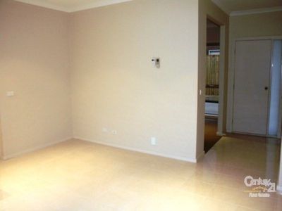 5 / 12-14 Kingsfield Crescent, Lynbrook