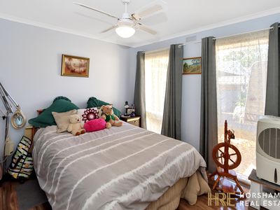 15 Willow Court, Donald