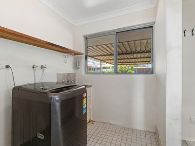 5 St Georges Avenue, Champion Lakes