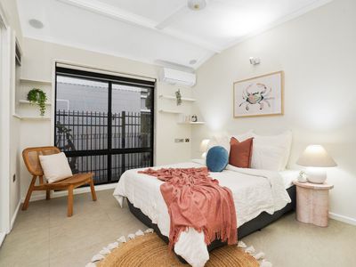 58 Lakes Crescent, Marrara