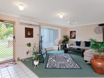 18 Paddies Crescent, Crestmead