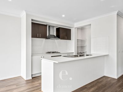 27 Tranquility Crescent, Armstrong Creek