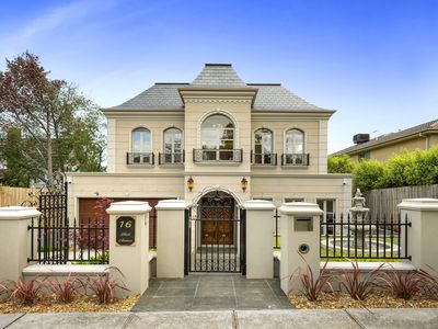 16 Elliott Avenue, Balwyn