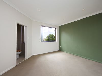 30 / 23 - 33 Napier Street, Parramatta