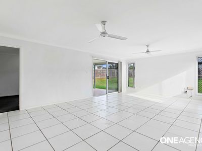 86 Tulipwood Drive, Tinana